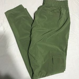 Athleta slim fit pant